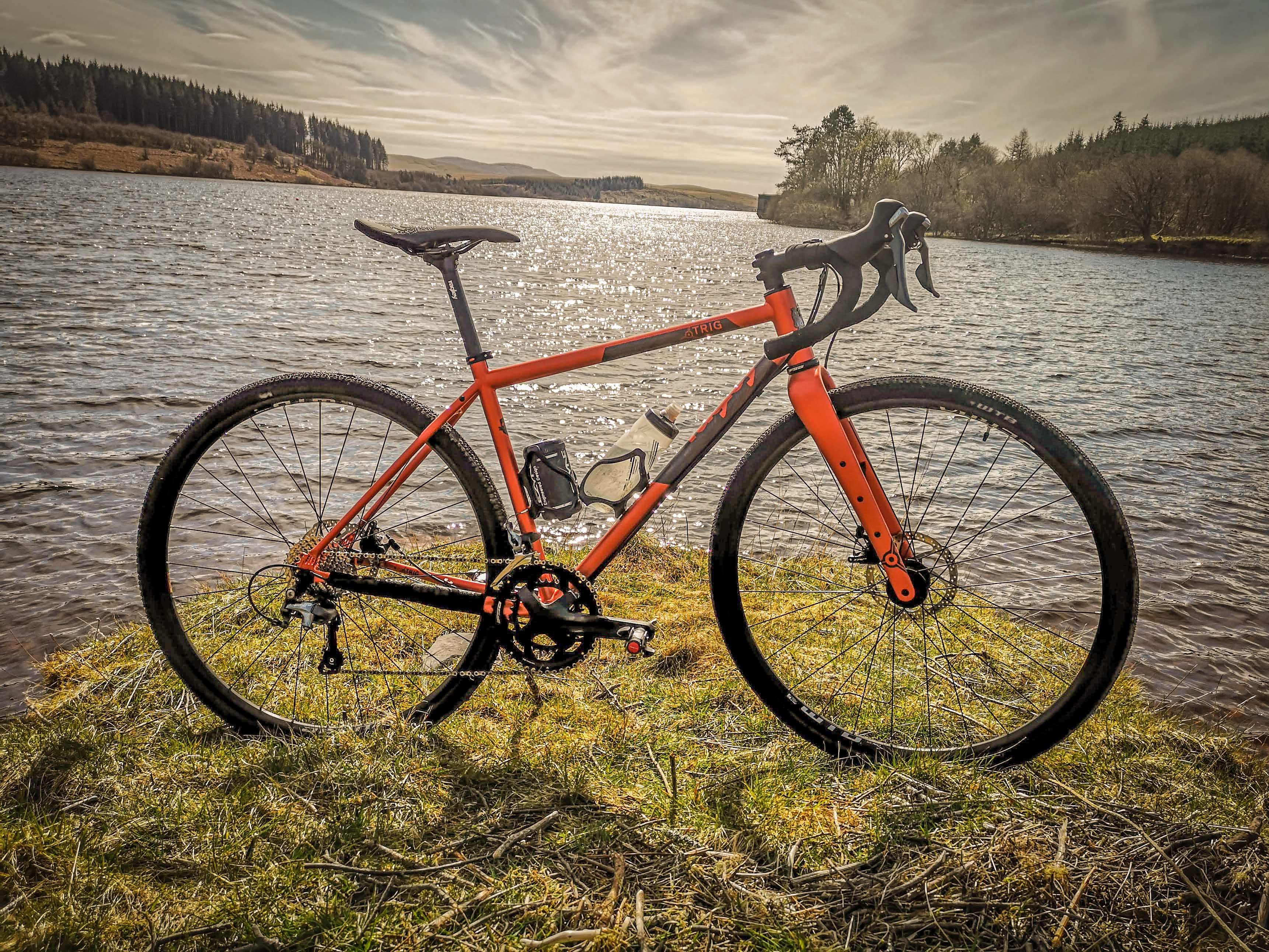Ragley Trig Gravel complete bike review - Cycling News | off-road.cc